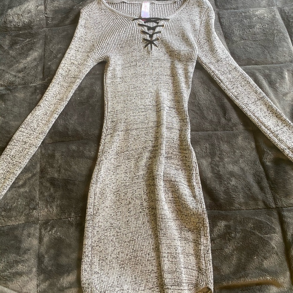 Long sleeve fitted dress with corset top